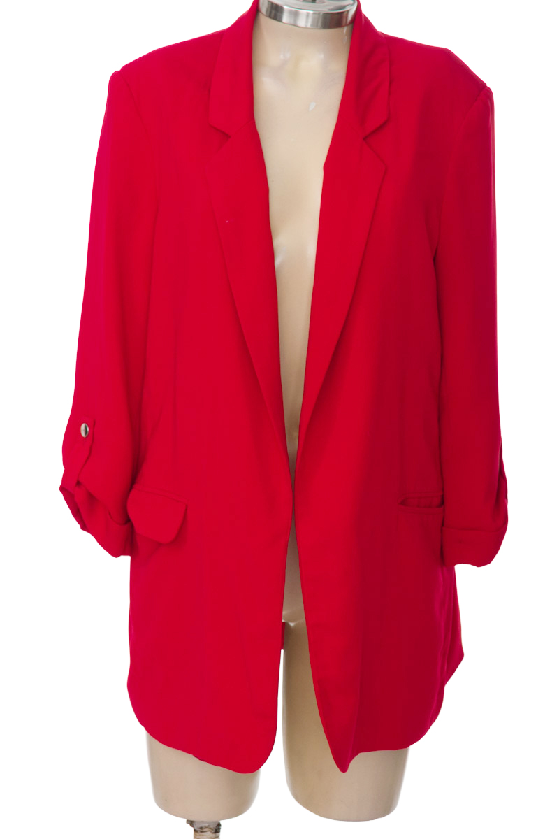 Chaqueta / Abrigo color Rojo - Closeando