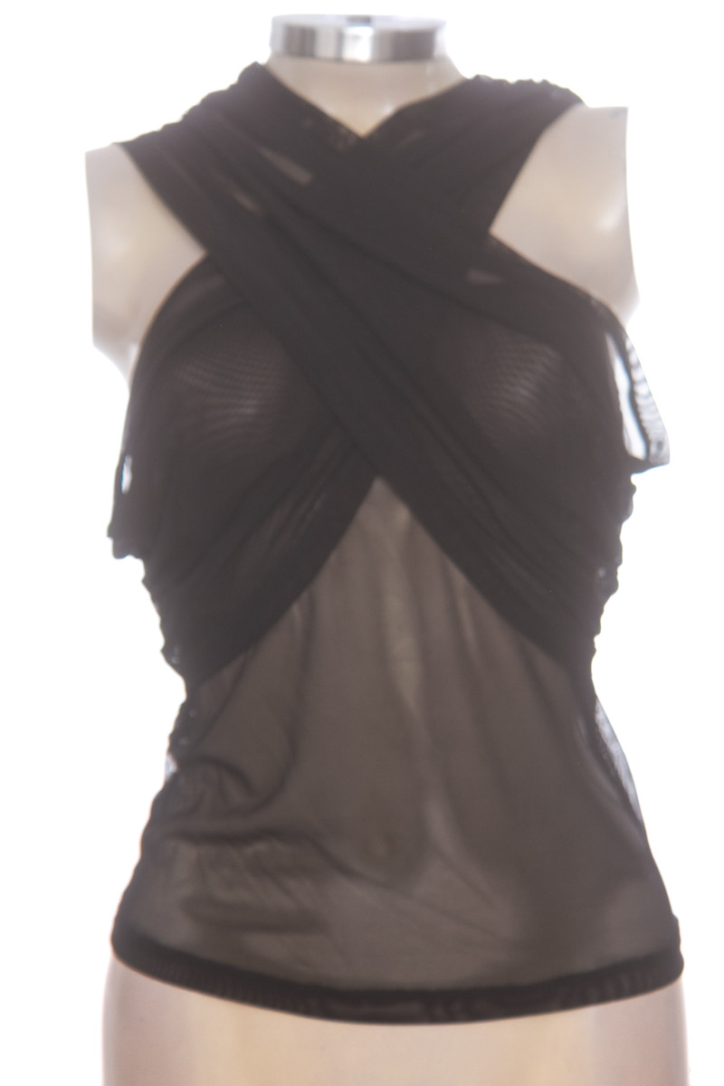 Top / Camiseta color Negro - Leonisa