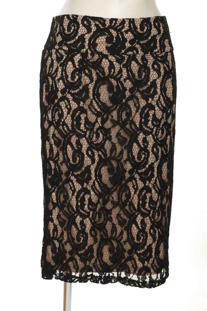 Falda color Negro - Forever 21