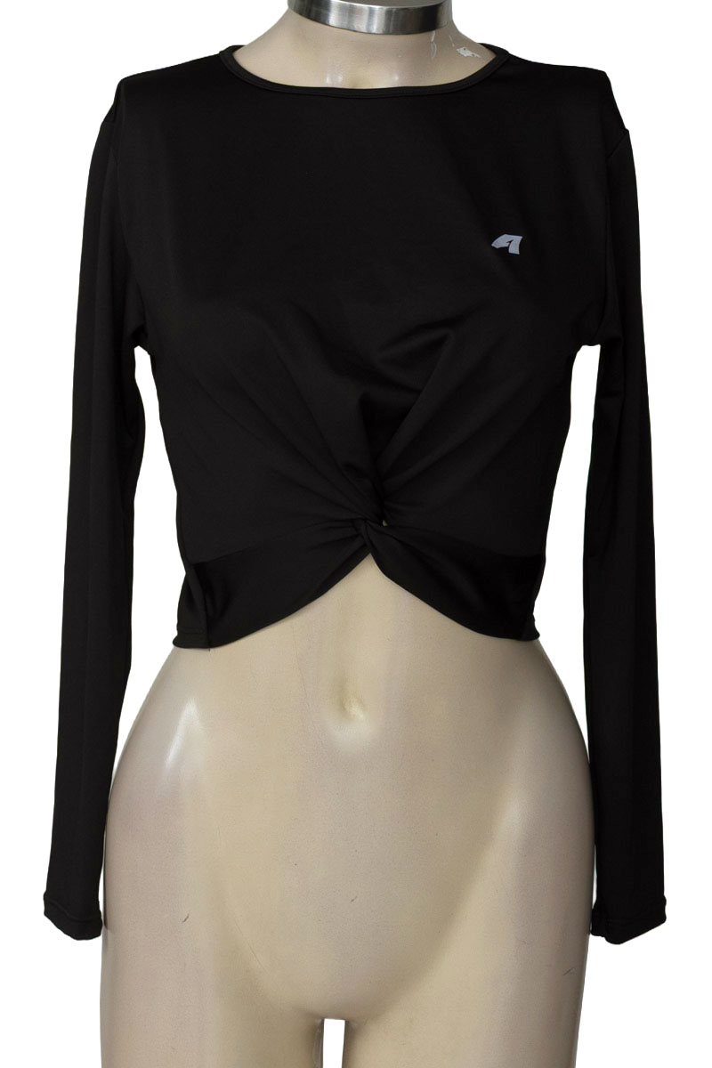 Ropa Deportiva / Salida de Baño color Negro - Closeando