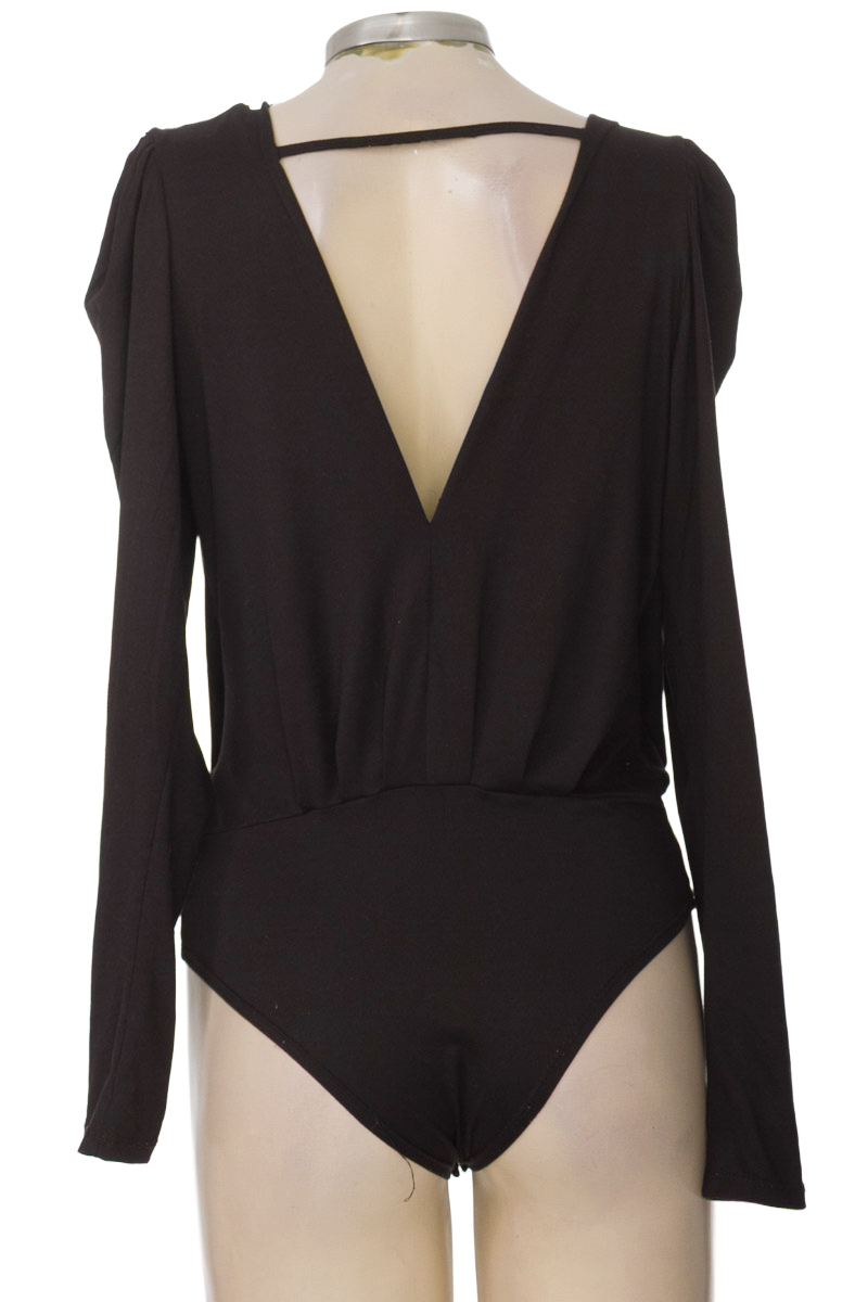 Top / Camiseta color Negro - Mamasanta