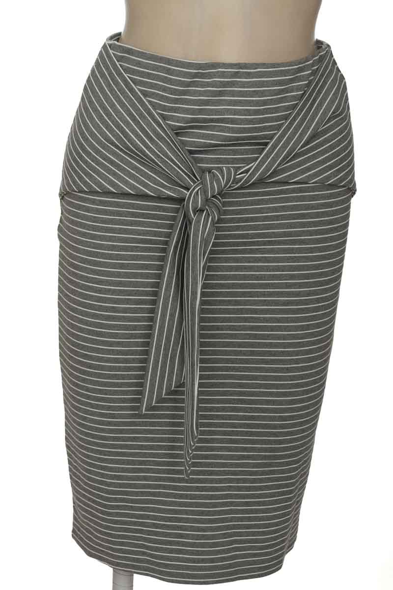 Falda color Gris - Studio F