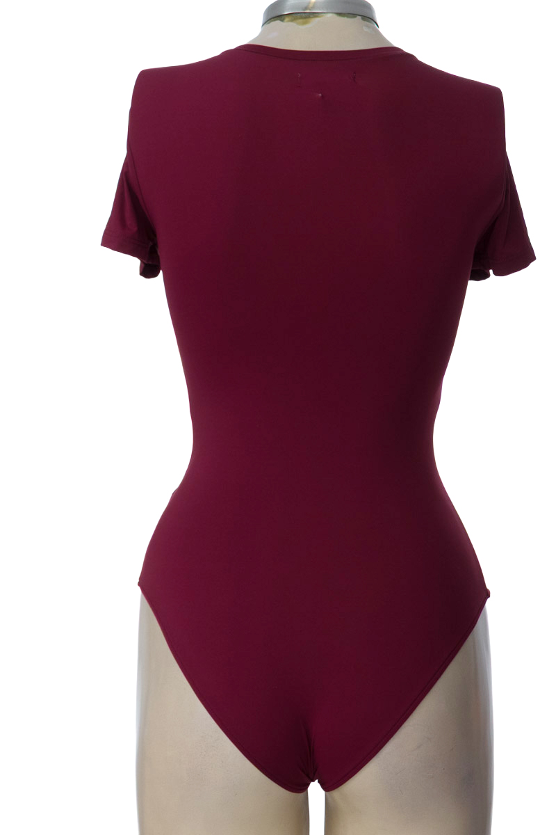 Top / Camiseta color Vinotinto - H&M