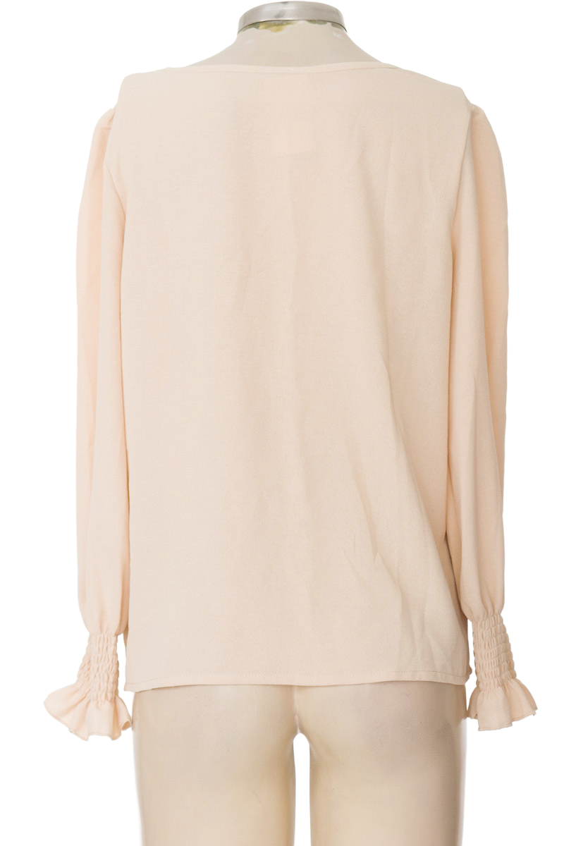 Blusa color Beige - Closeando