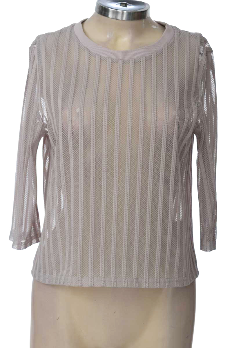 Top / Camiseta color Gris - Forever 21