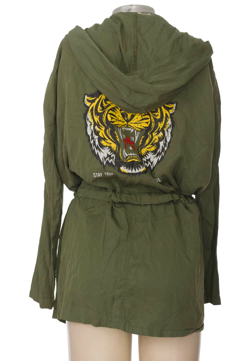 Chaqueta / Abrigo color Verde - Tennis