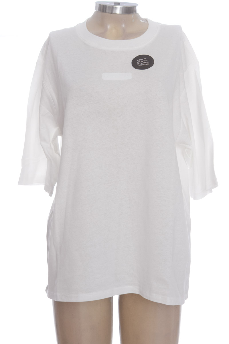 Top / Camiseta color Blanco - Divided by H&M