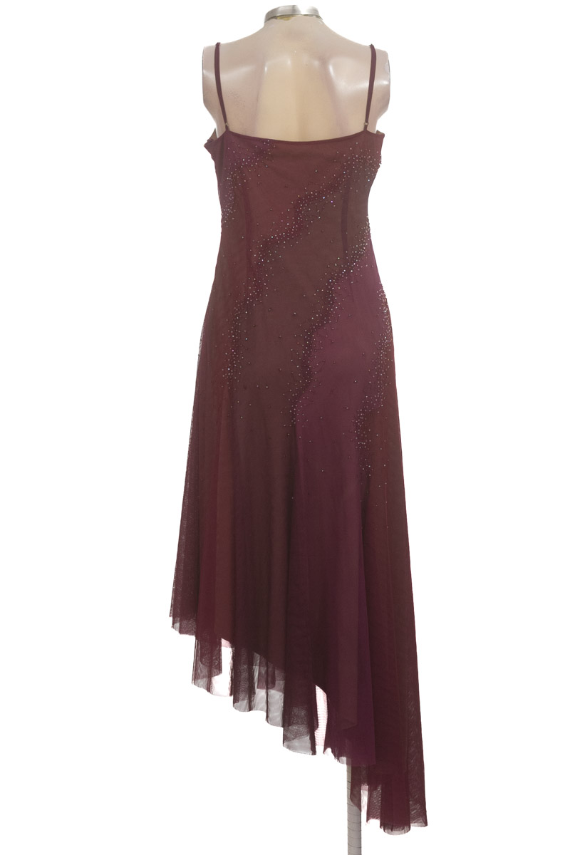 Vestido / Enterizo color Vinotinto - BCBG