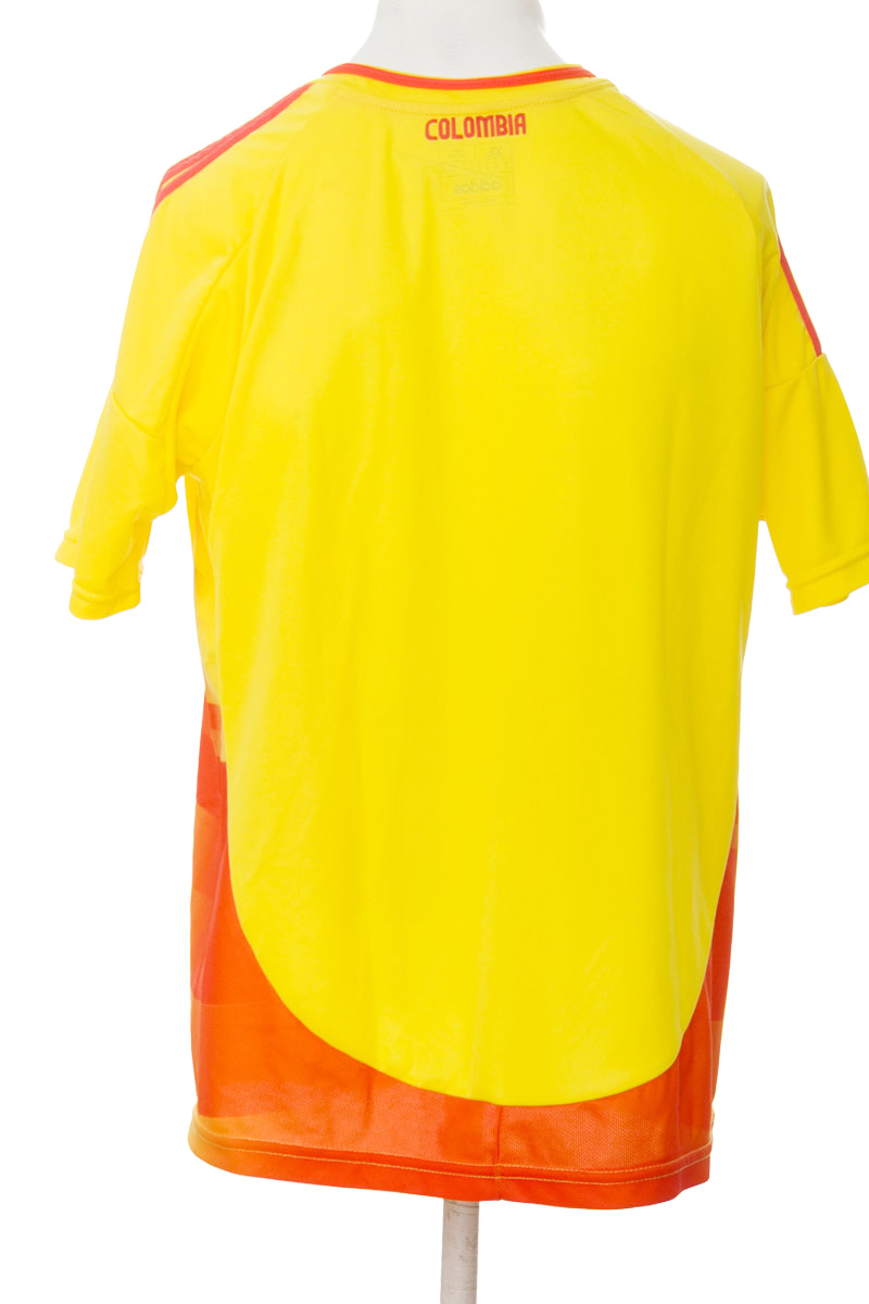 Ropa Deportiva color Amarillo - Closeando