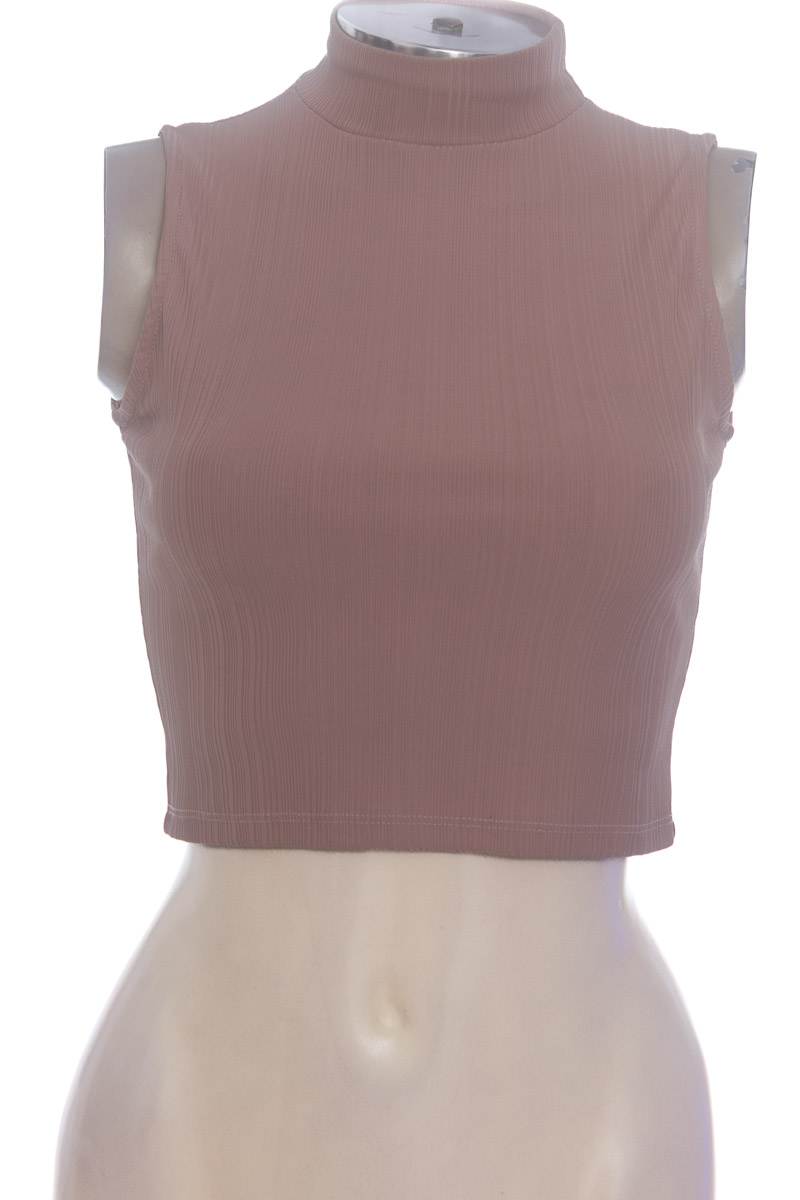 Top / Camiseta color Beige - Closeando