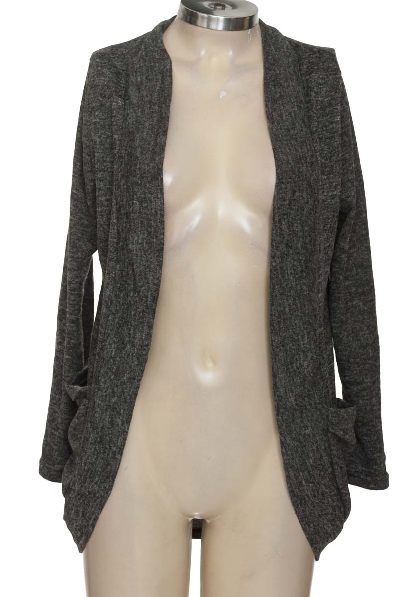 Sweater color Gris - Dokdo K