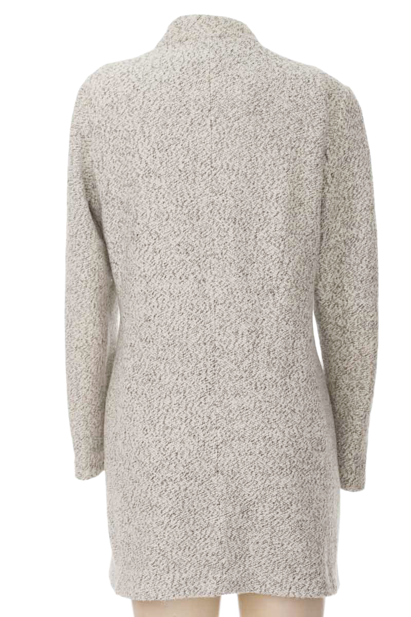 Chaqueta / Abrigo color Gris - Stradivarius