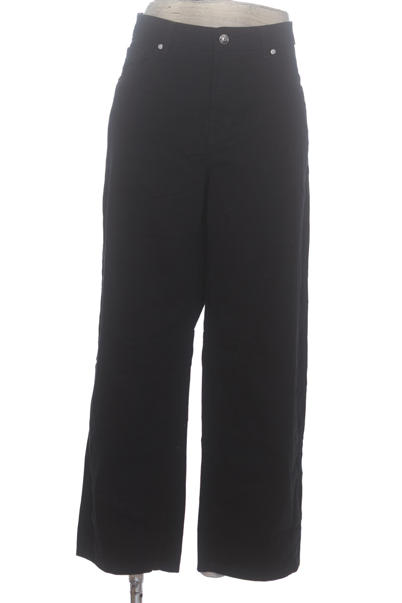 Pantalones color Negro - Divided by H&M