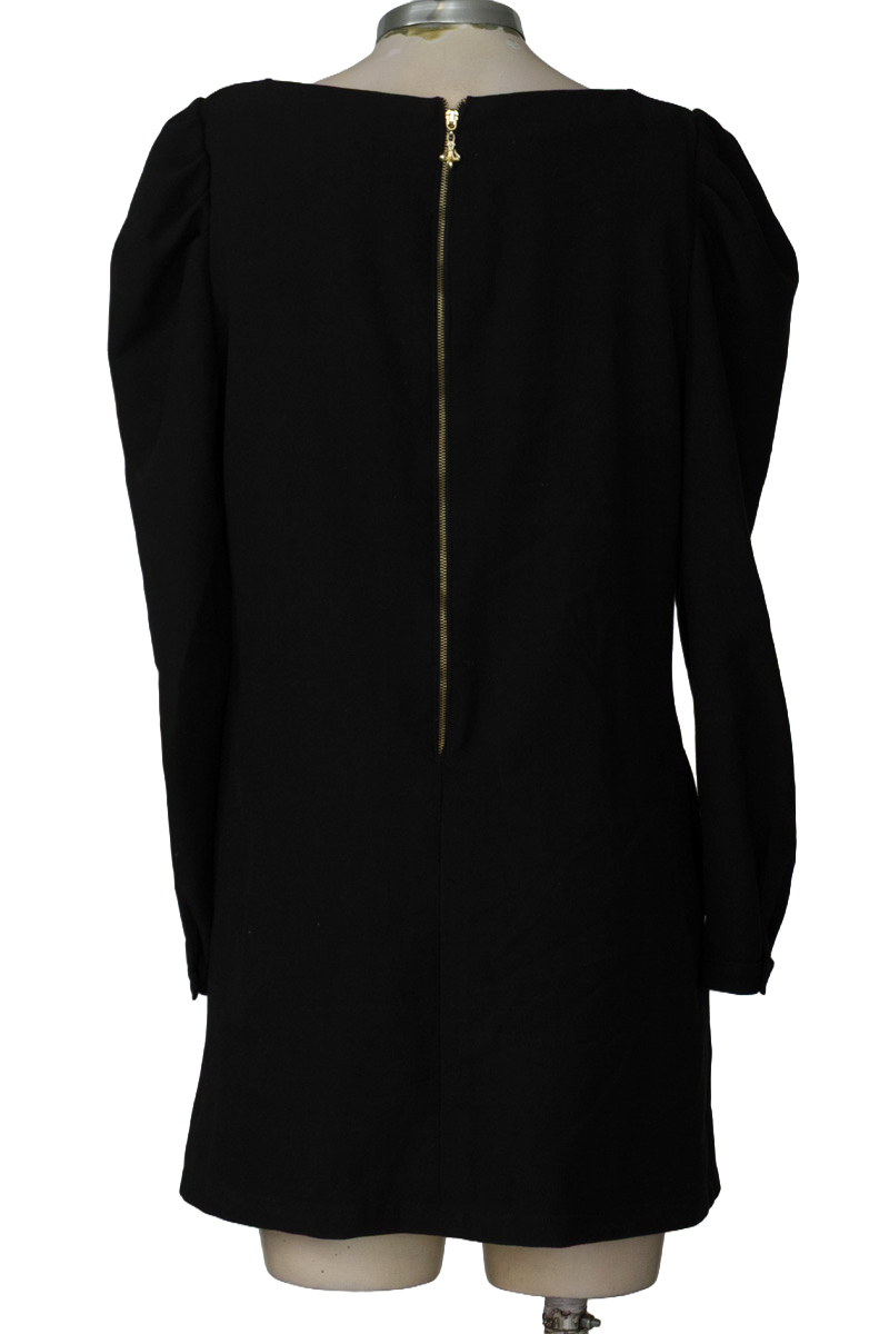 Vestido / Enterizo color Negro - Closeando