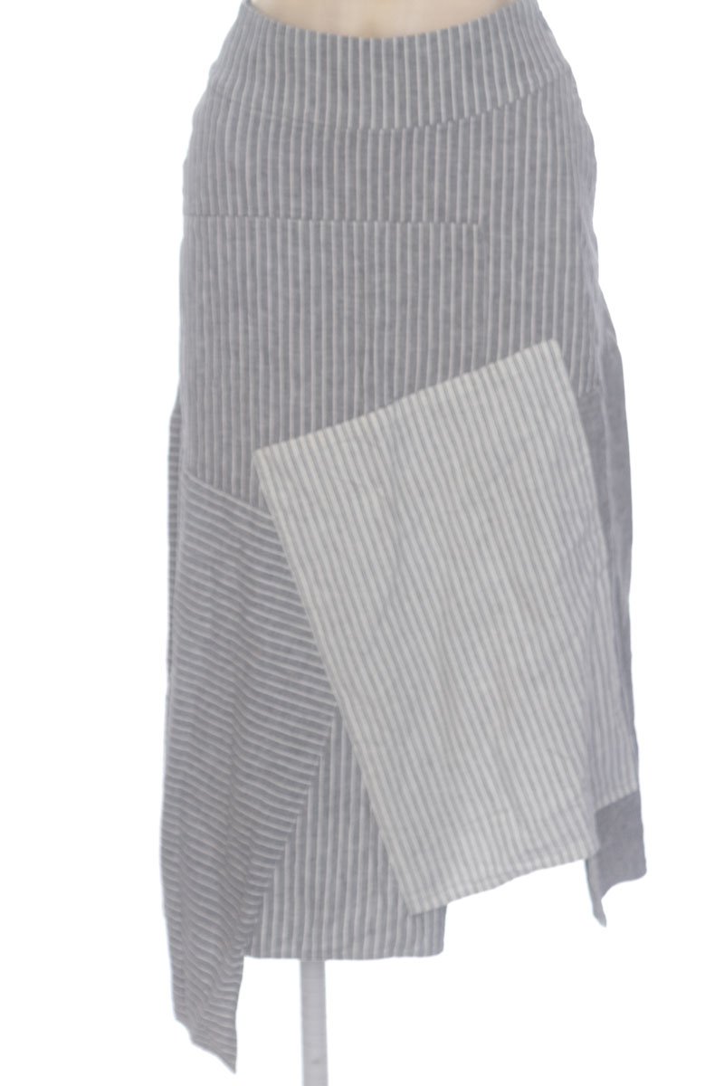 Falda color Gris - UNIQLO