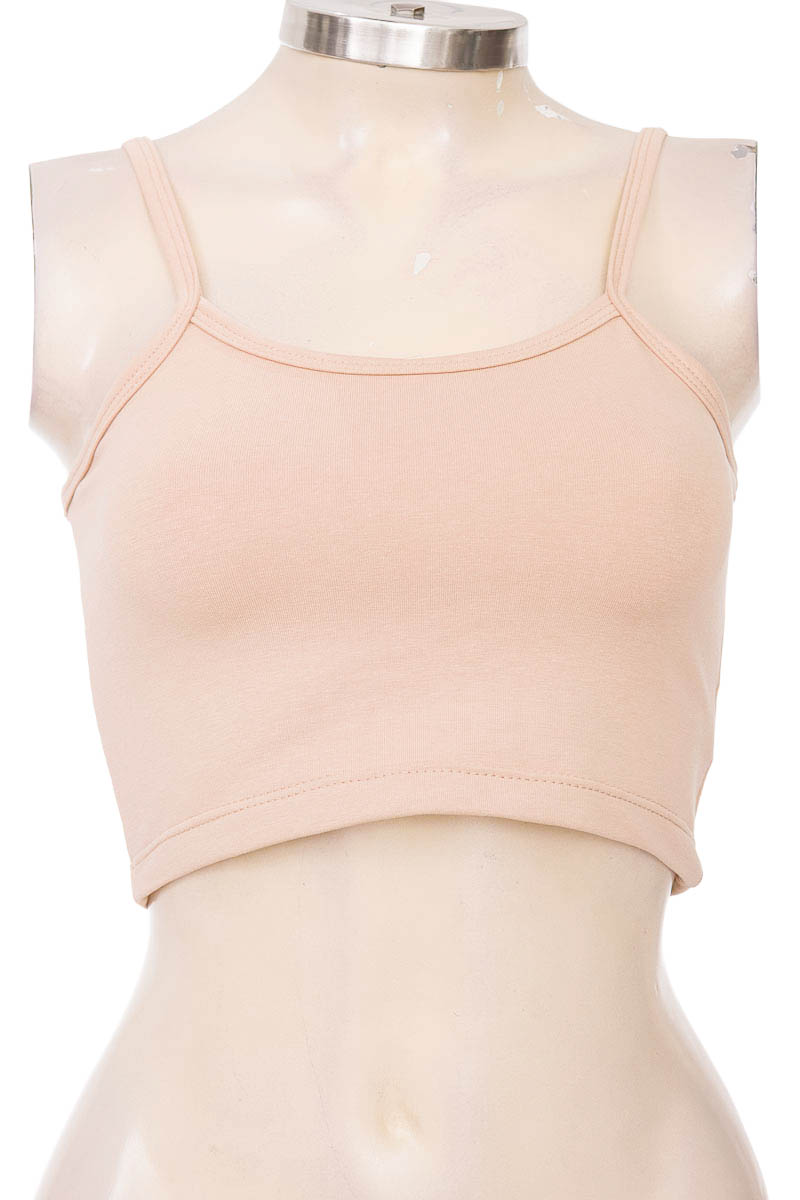 Top / Camiseta color Beige - Closeando