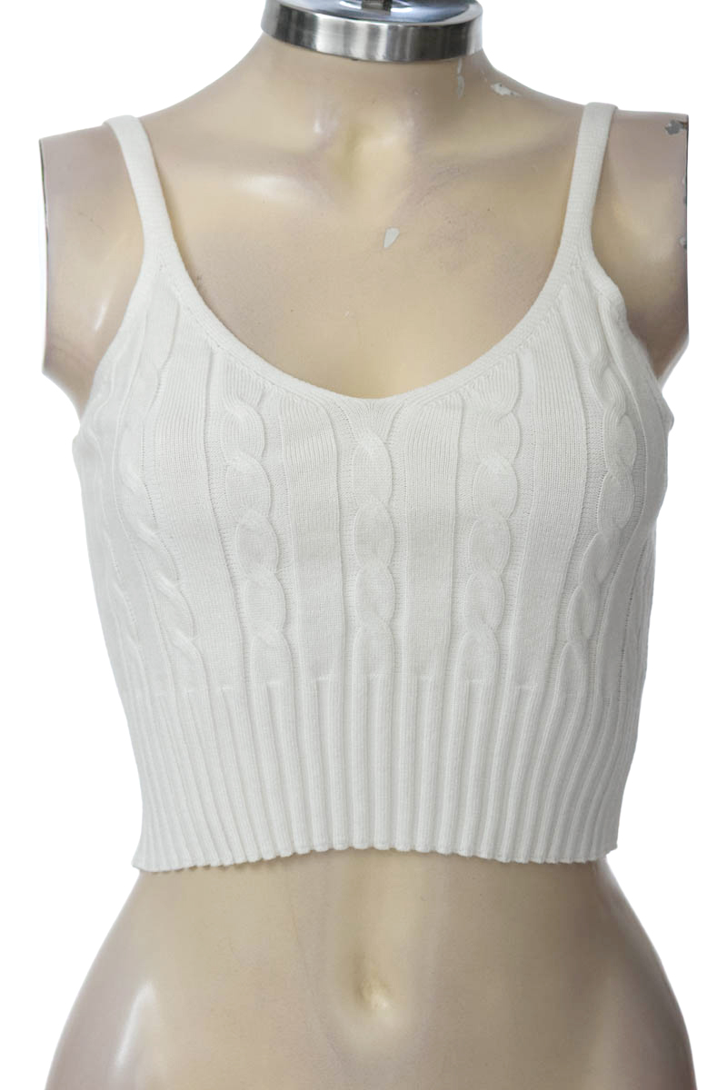 Top / Camiseta color Blanco - Closeando
