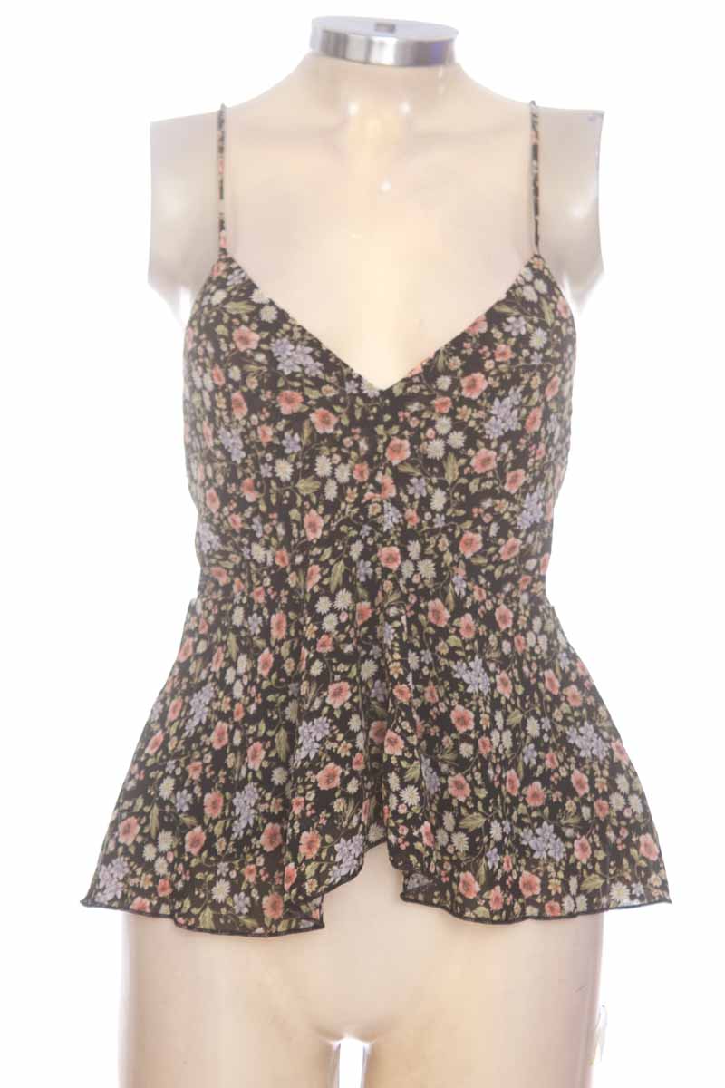 Top / Camiseta color Negro - Forever 21