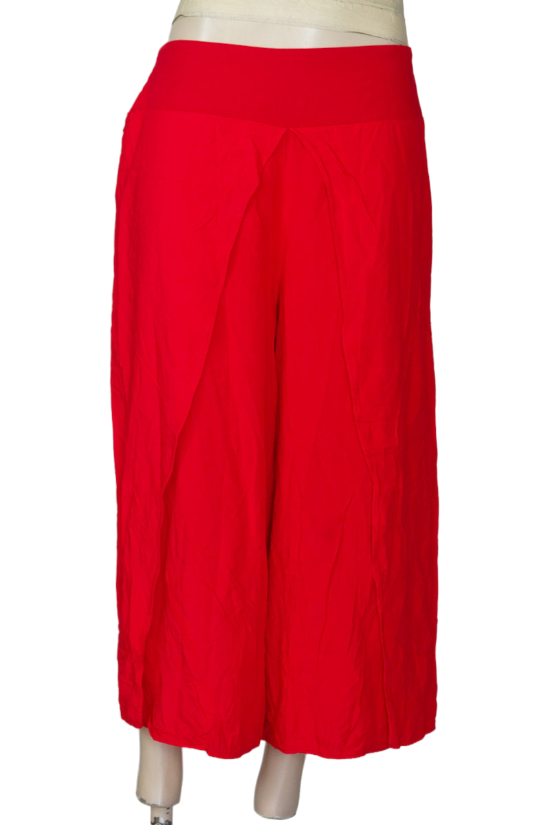 Pantalones color Rojo - Closeando