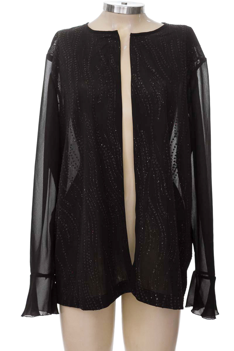 Blusa color Negro - Closeando