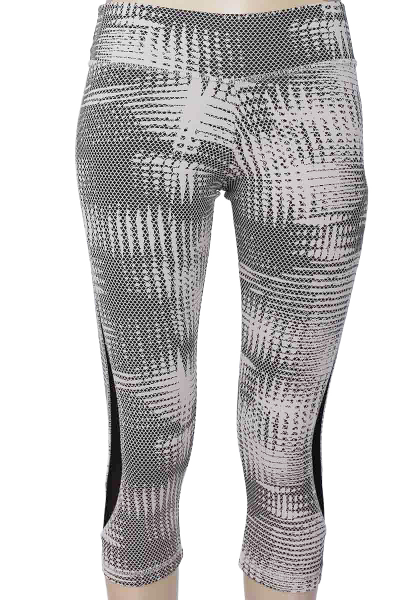 Ropa Deportiva / Salida de Baño color Blanco - Babalú