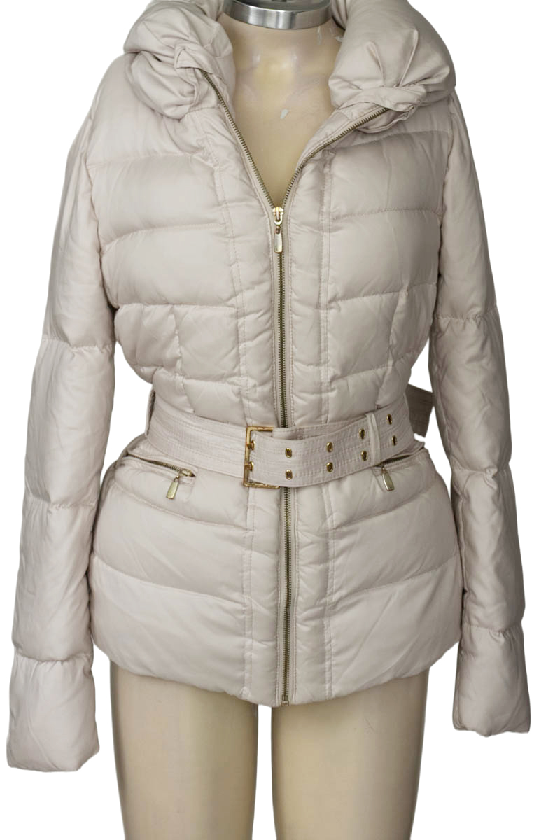 Chaqueta / Abrigo color Beige - Zara