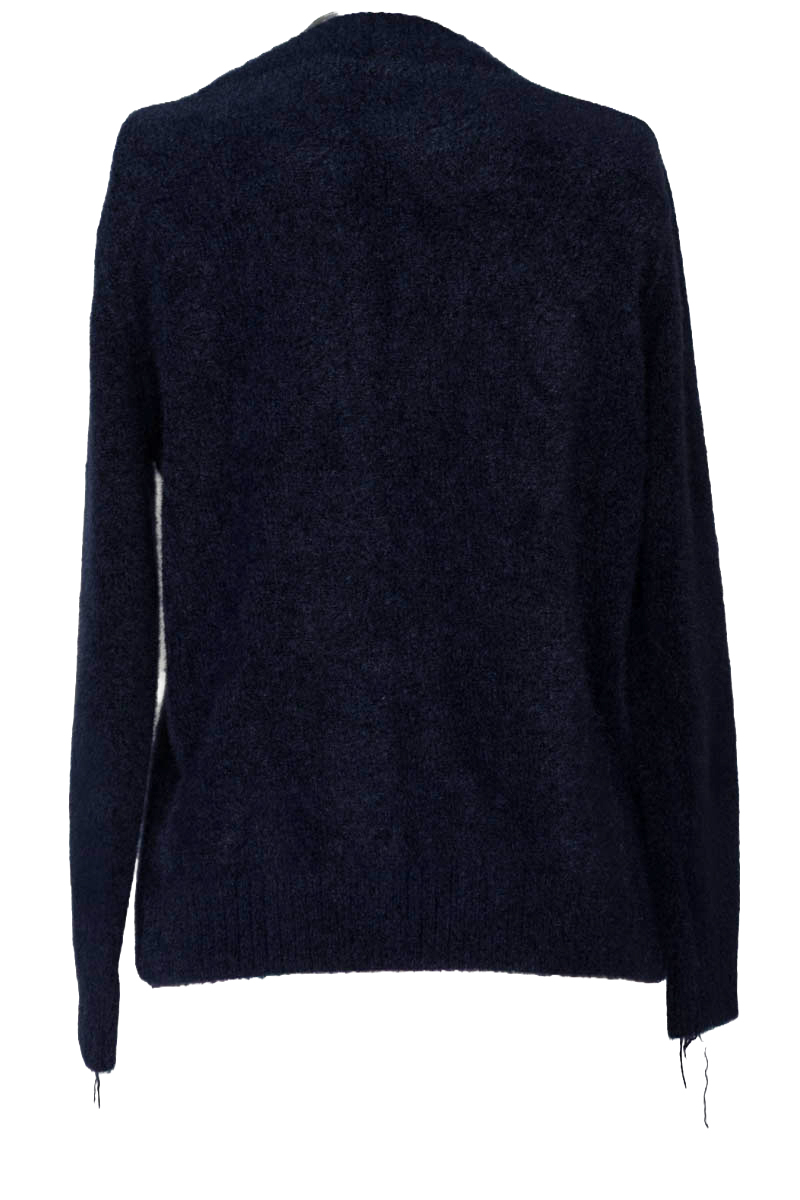 Sweater color Azul - Closeando