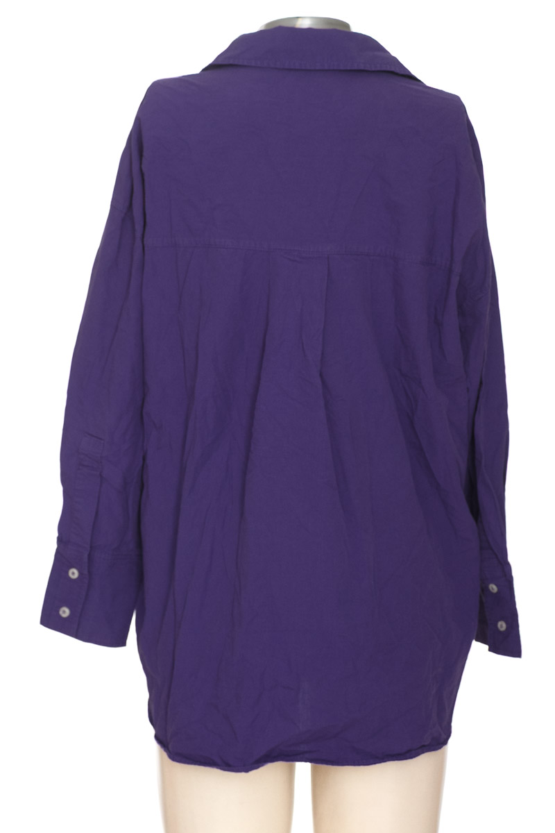 Blusa color Morado - Zara