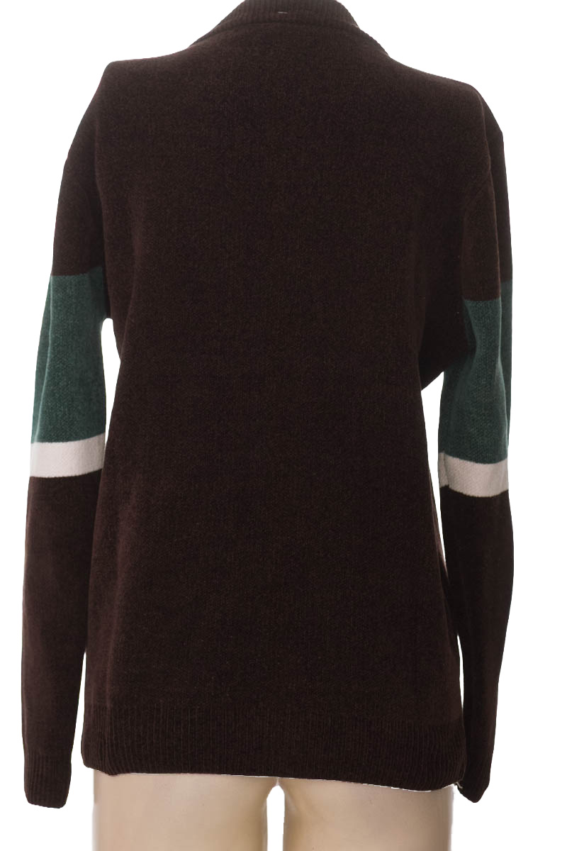 Sweater color Café - Closeando