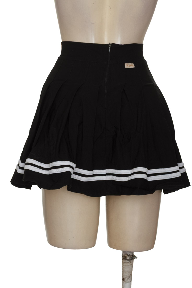 Falda color Negro - Xephia