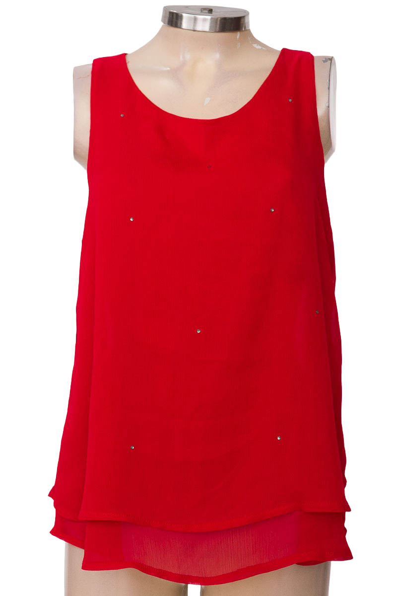 Top / Camiseta color Rojo - APOLOGY