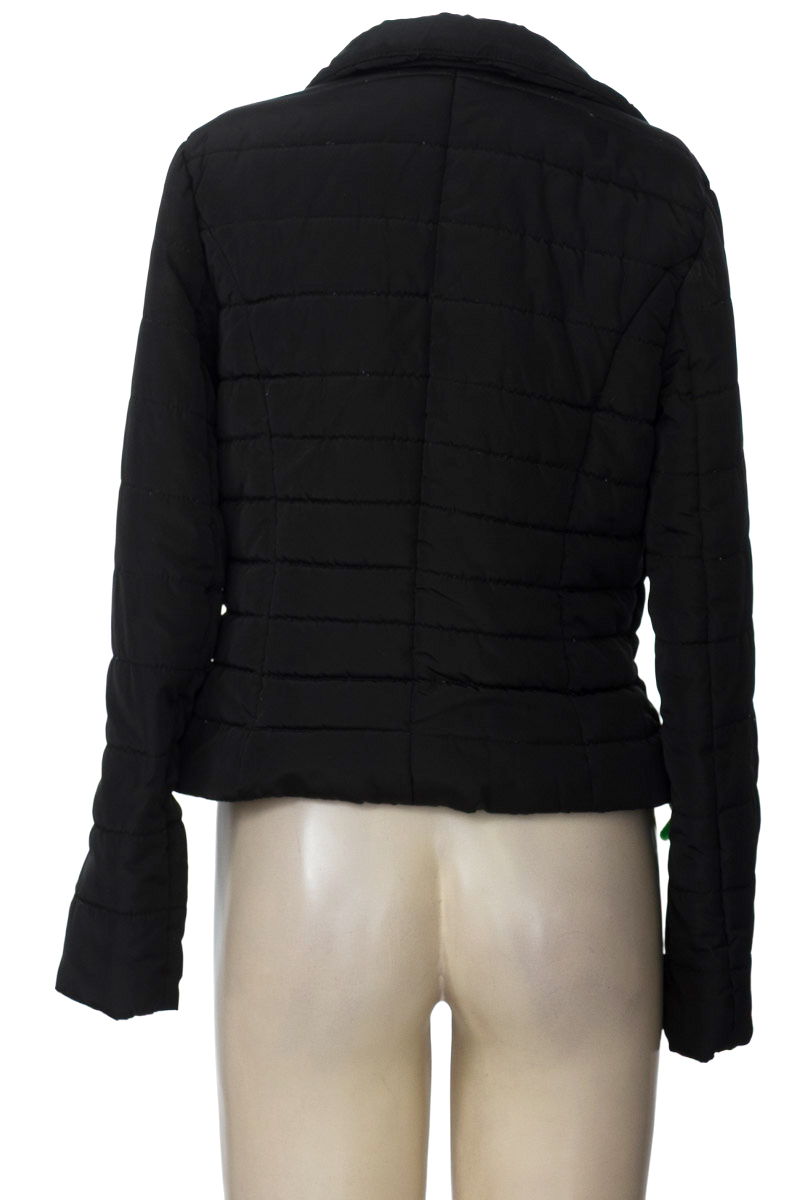 Chaqueta / Abrigo color Negro - ELA