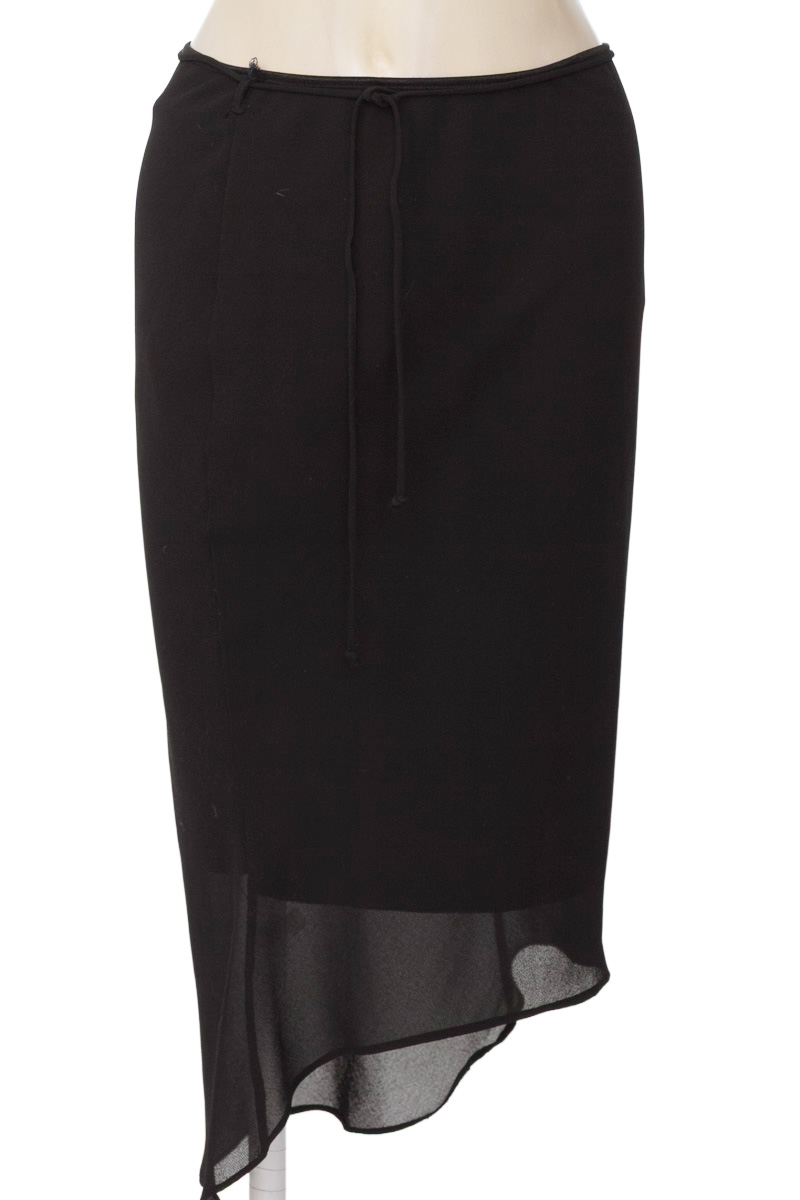 Falda color Negro - MYSTIC