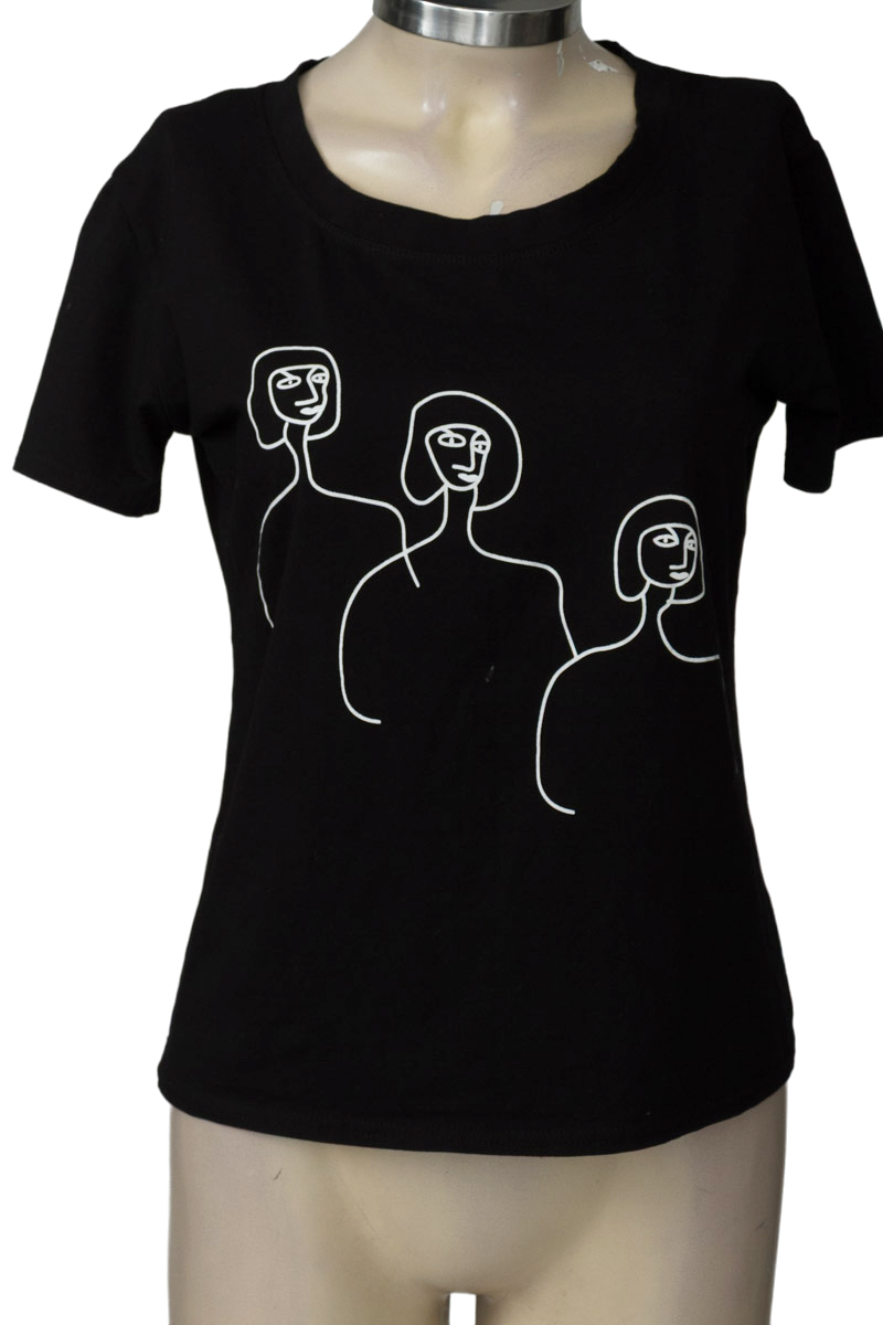 Top / Camiseta color Negro - Spirito