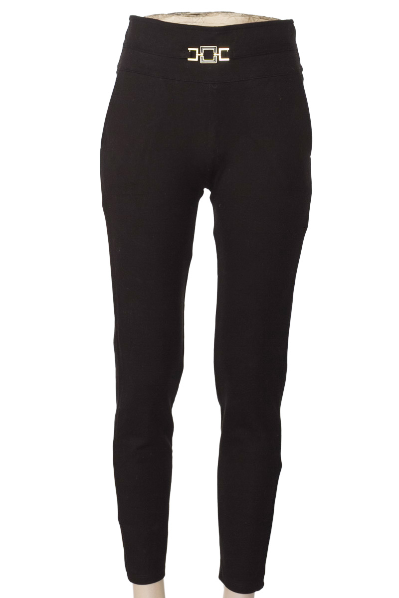 Pantalones color Negro - Sisley