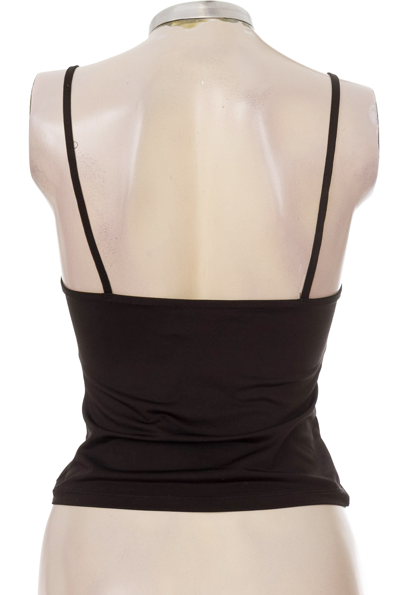 Top / Camiseta color Negro - Zara