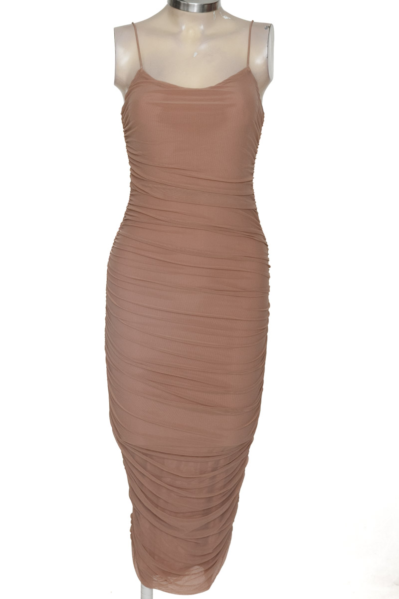 Vestido / Enterizo color Café - Rosevelvet