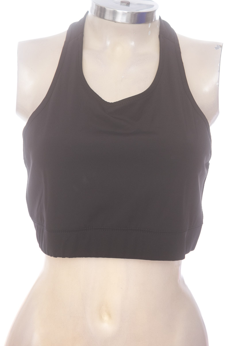 Ropa Deportiva / Salida de Baño color Negro - Closeando