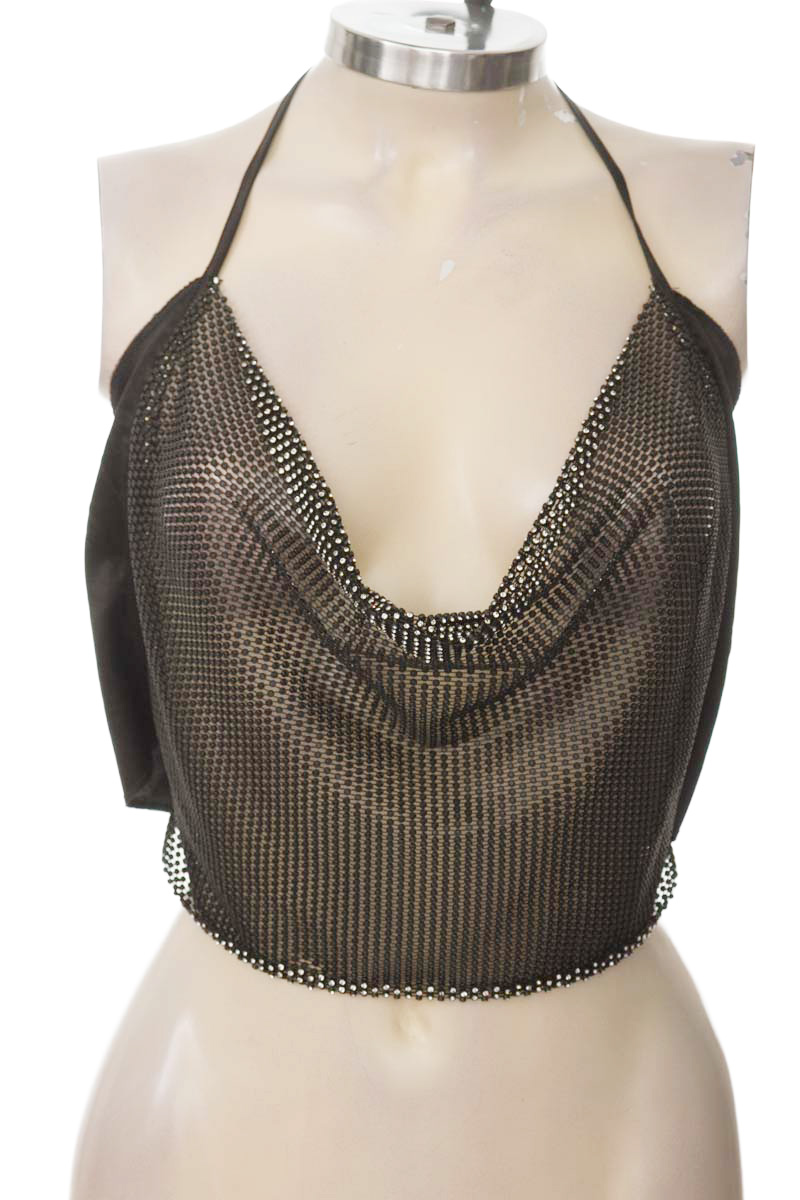 Top / Camiseta color Negro - Derek