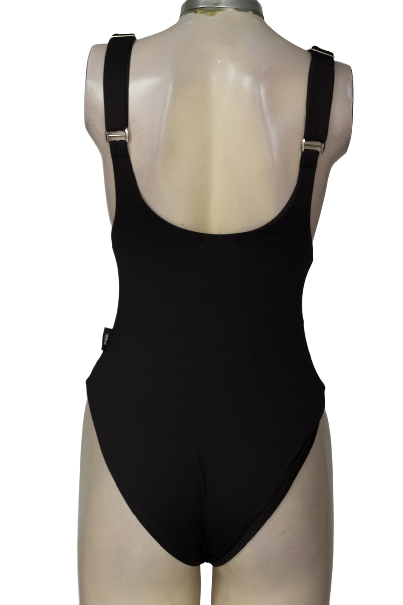 Top / Camiseta color Negro - True
