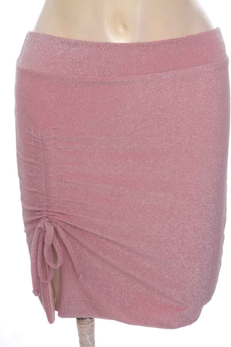 Falda color Rosado - Closeando
