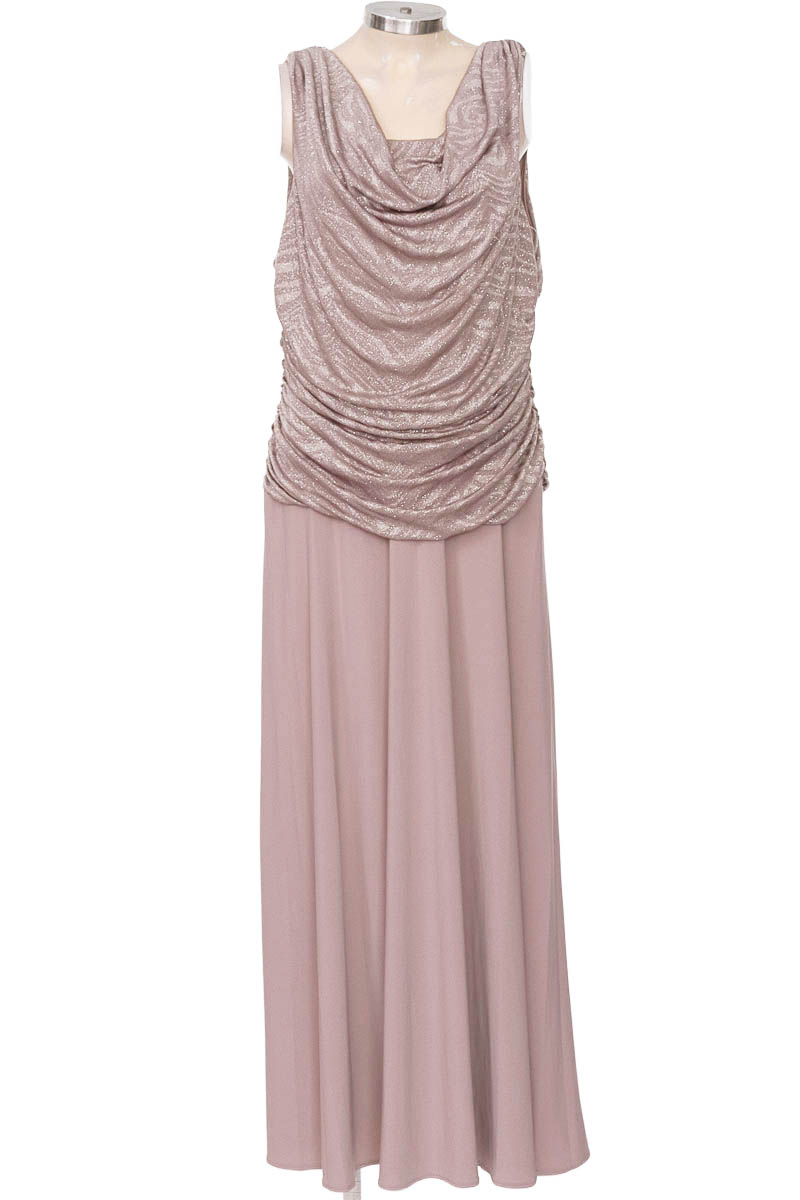 Vestido / Enterizo color Gris - R&M Richards