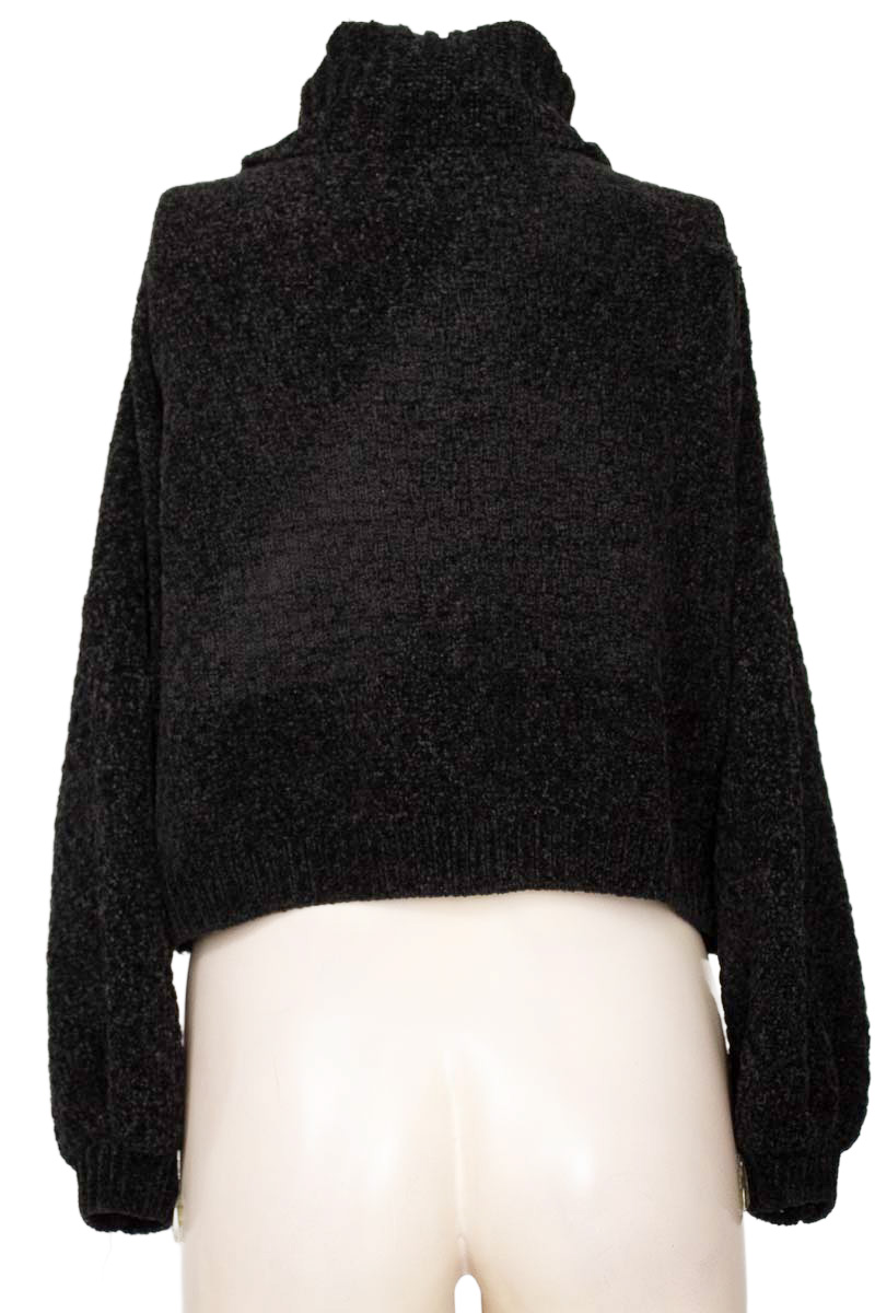 Sweater color Negro - Believe