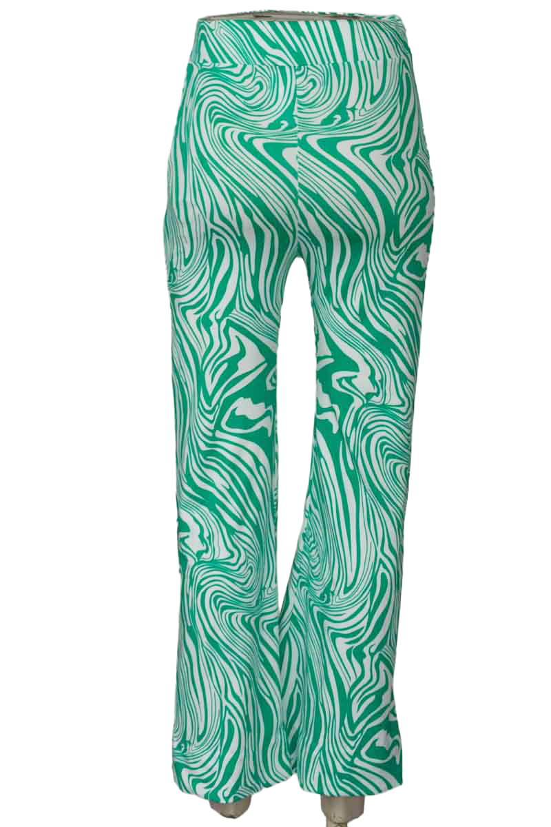 Pantalones color Verde - Closeando