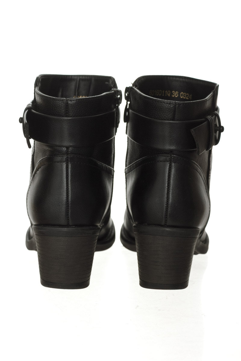 Zapatos color Negro - Closeando