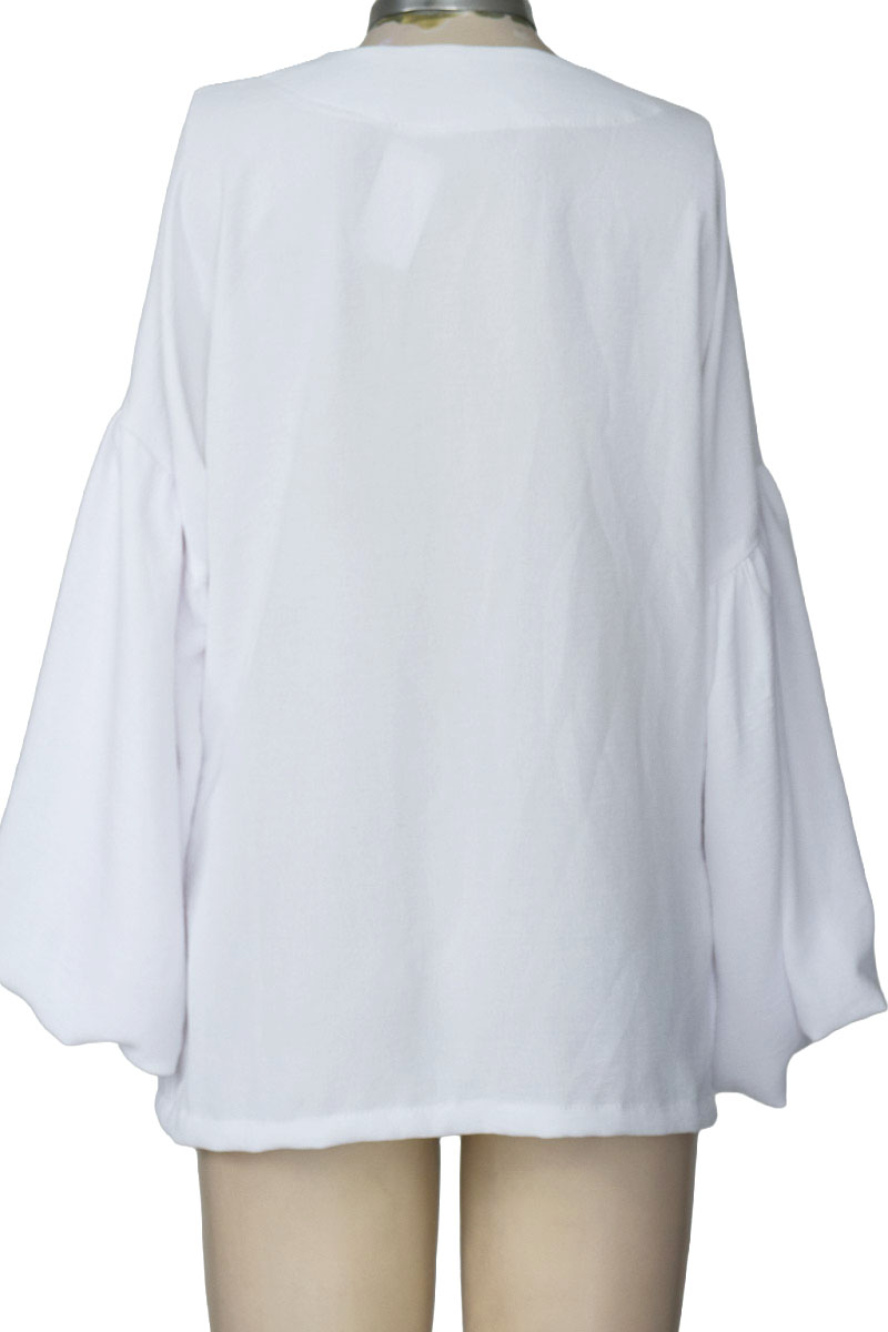 Blusa color Blanco - Closeando