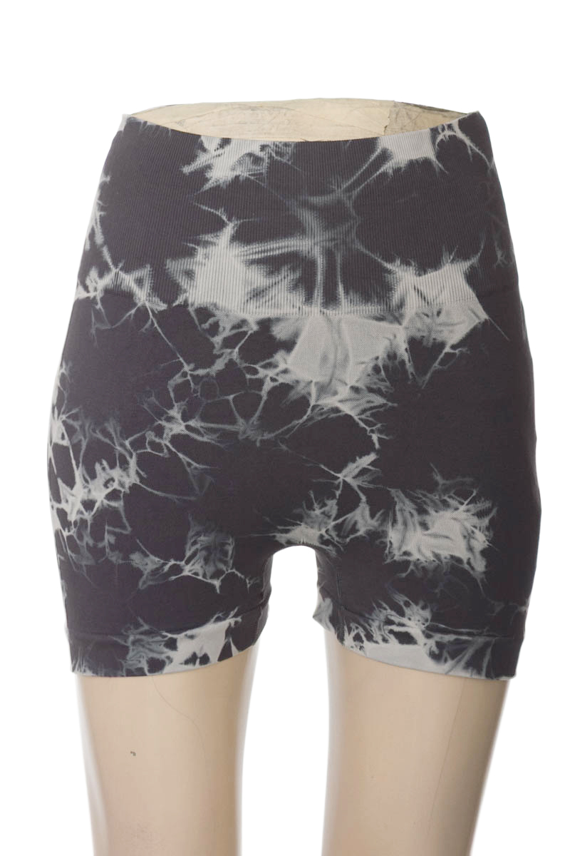 Ropa Deportiva / Salida de Baño color Gris - Closeando