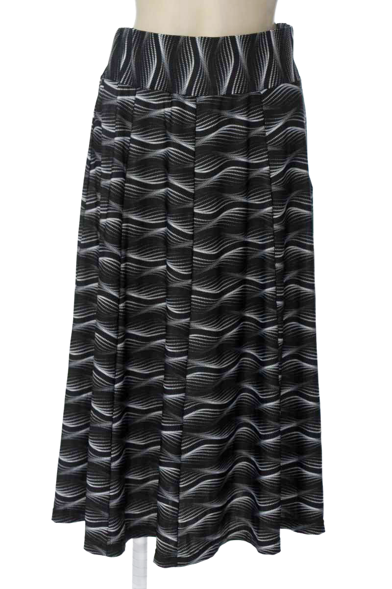 Falda color Negro - L&H