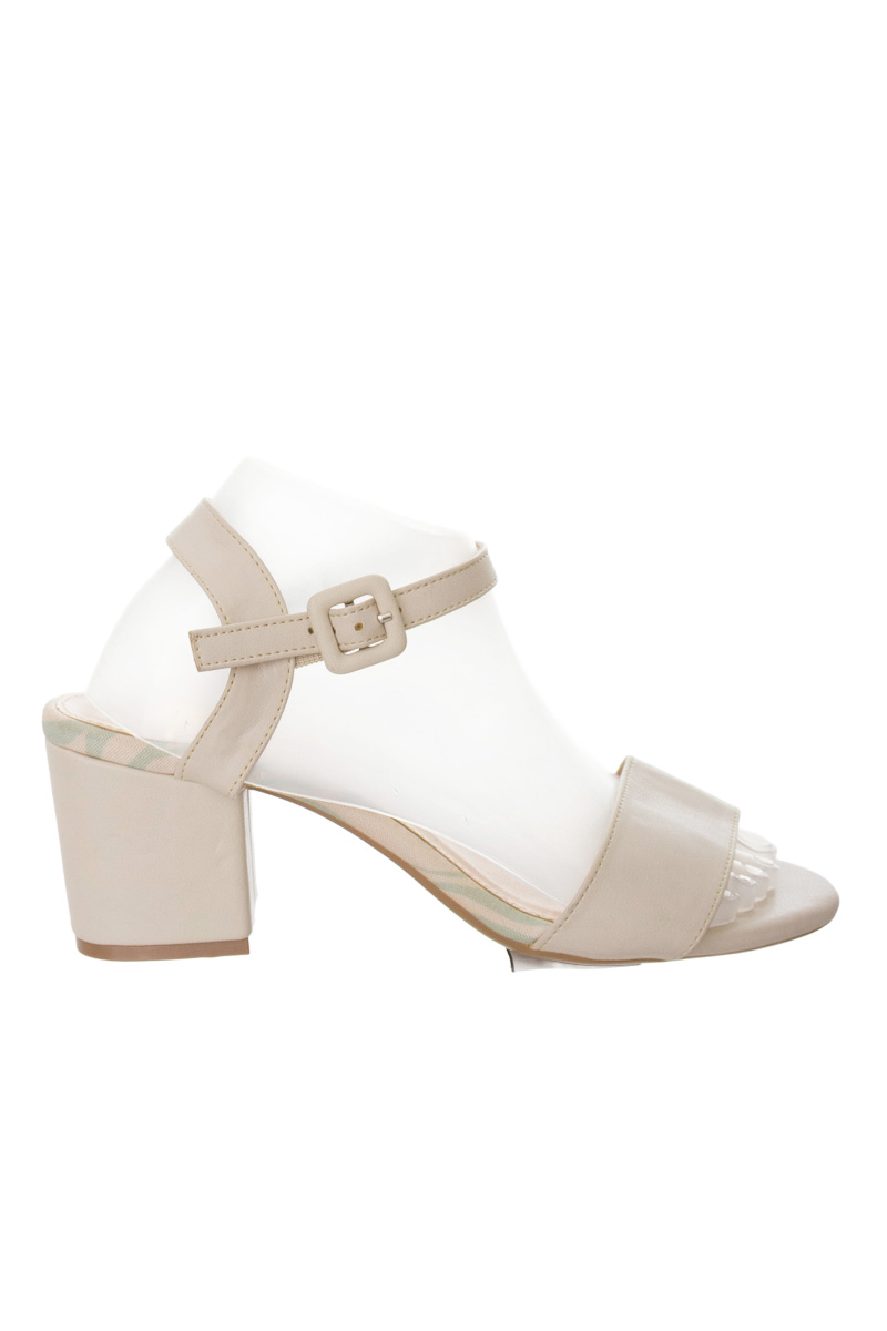 Zapatos color Beige - Bata