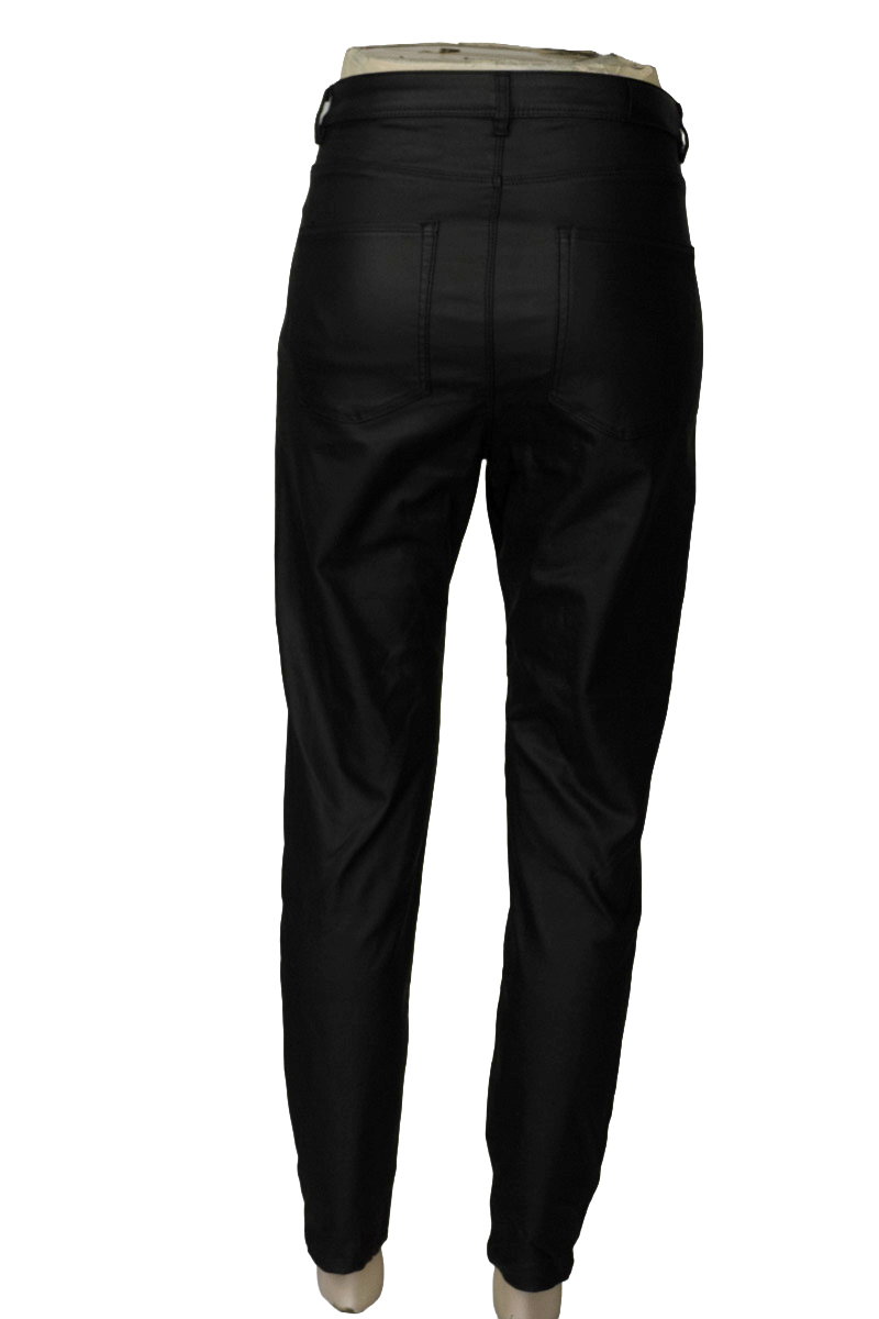 Pantalones color Negro - Bershka